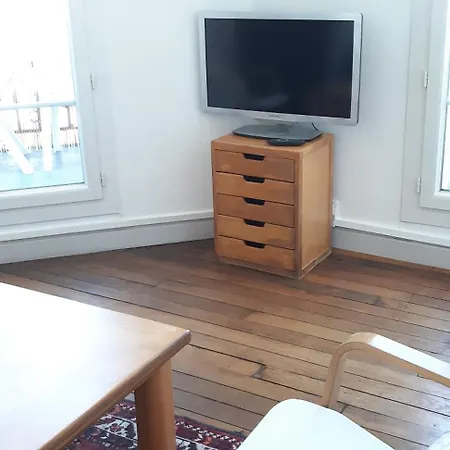3 Pieces Avec Terrasse Et Balcon Apartment