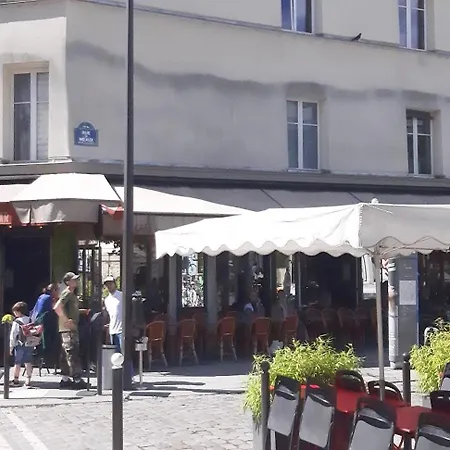 3 Pieces Avec Terrasse Et Balcon Apartment